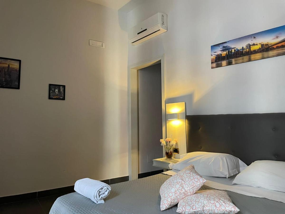 Oceania Hotels Napoli Buitenkant foto
