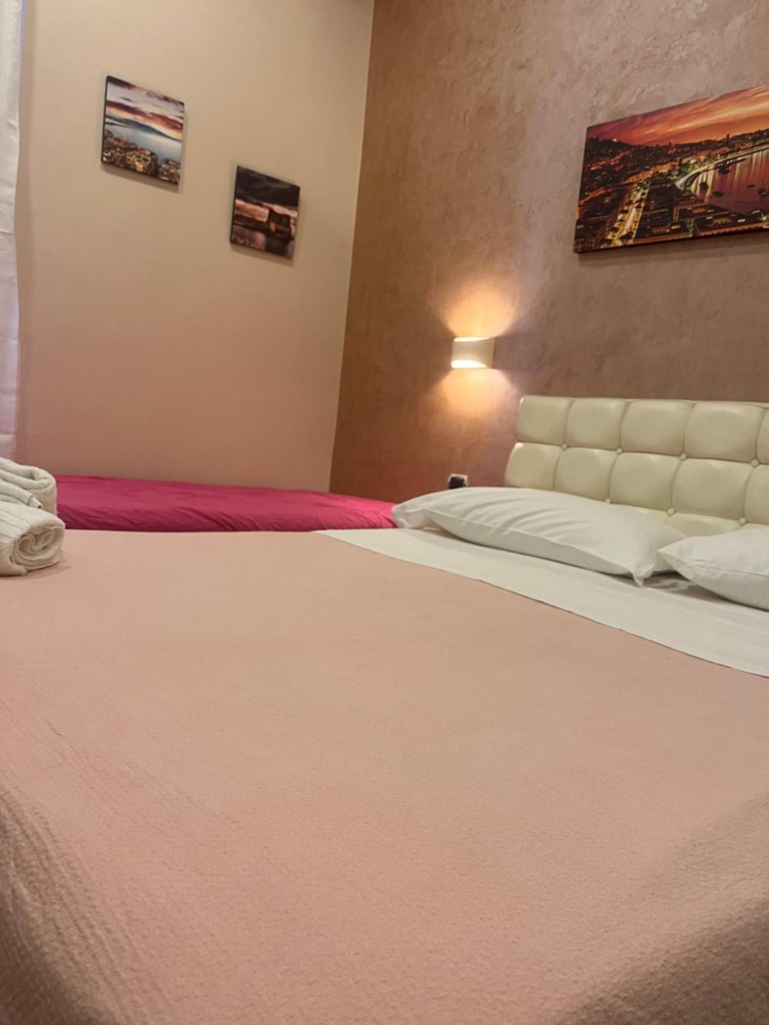 Oceania Hotels Napoli Buitenkant foto