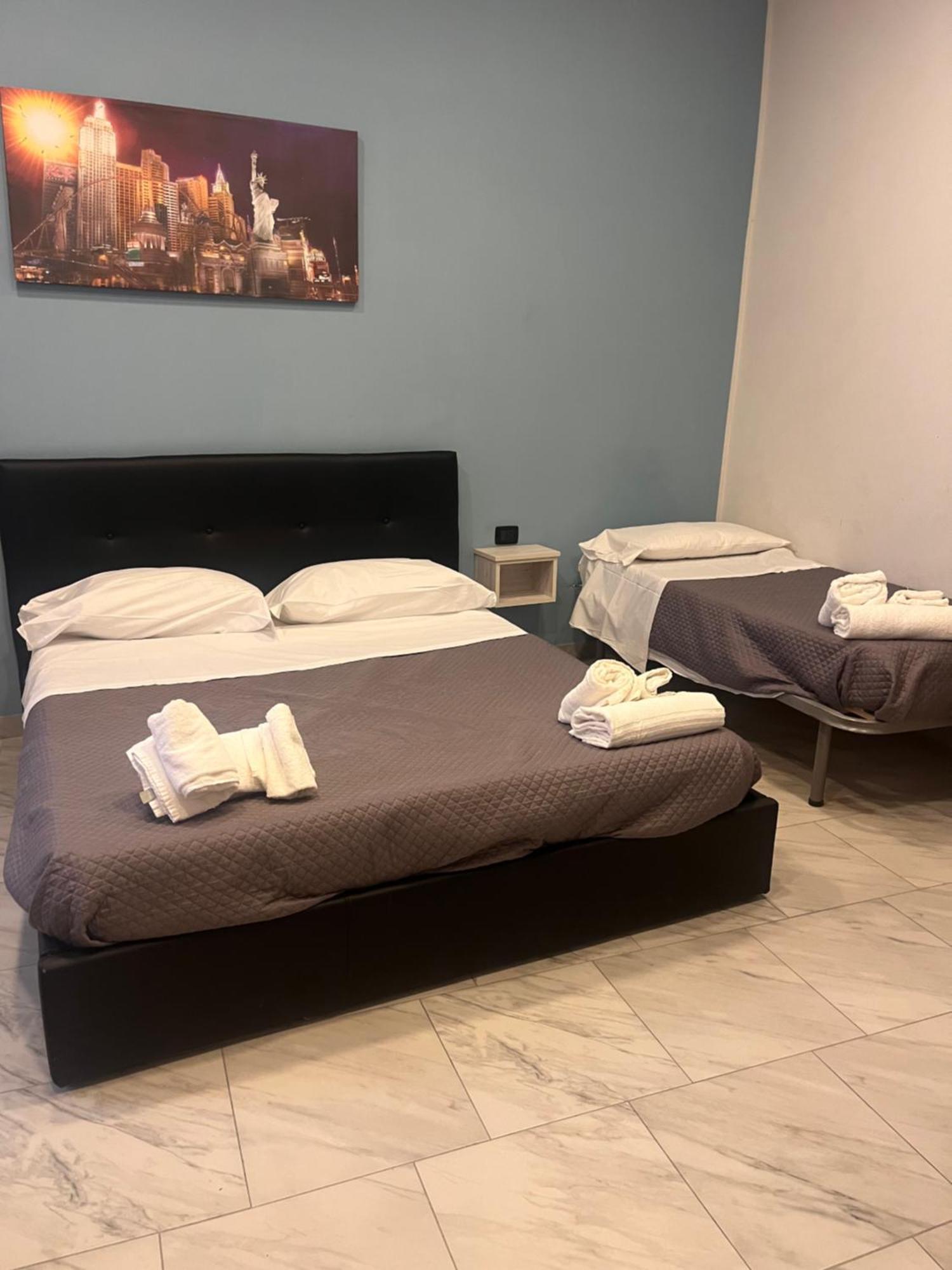 Oceania Hotels Napoli Buitenkant foto