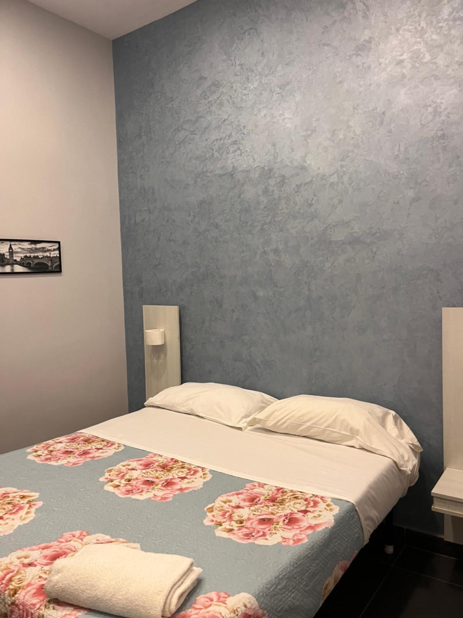 Oceania Hotels Napoli Buitenkant foto