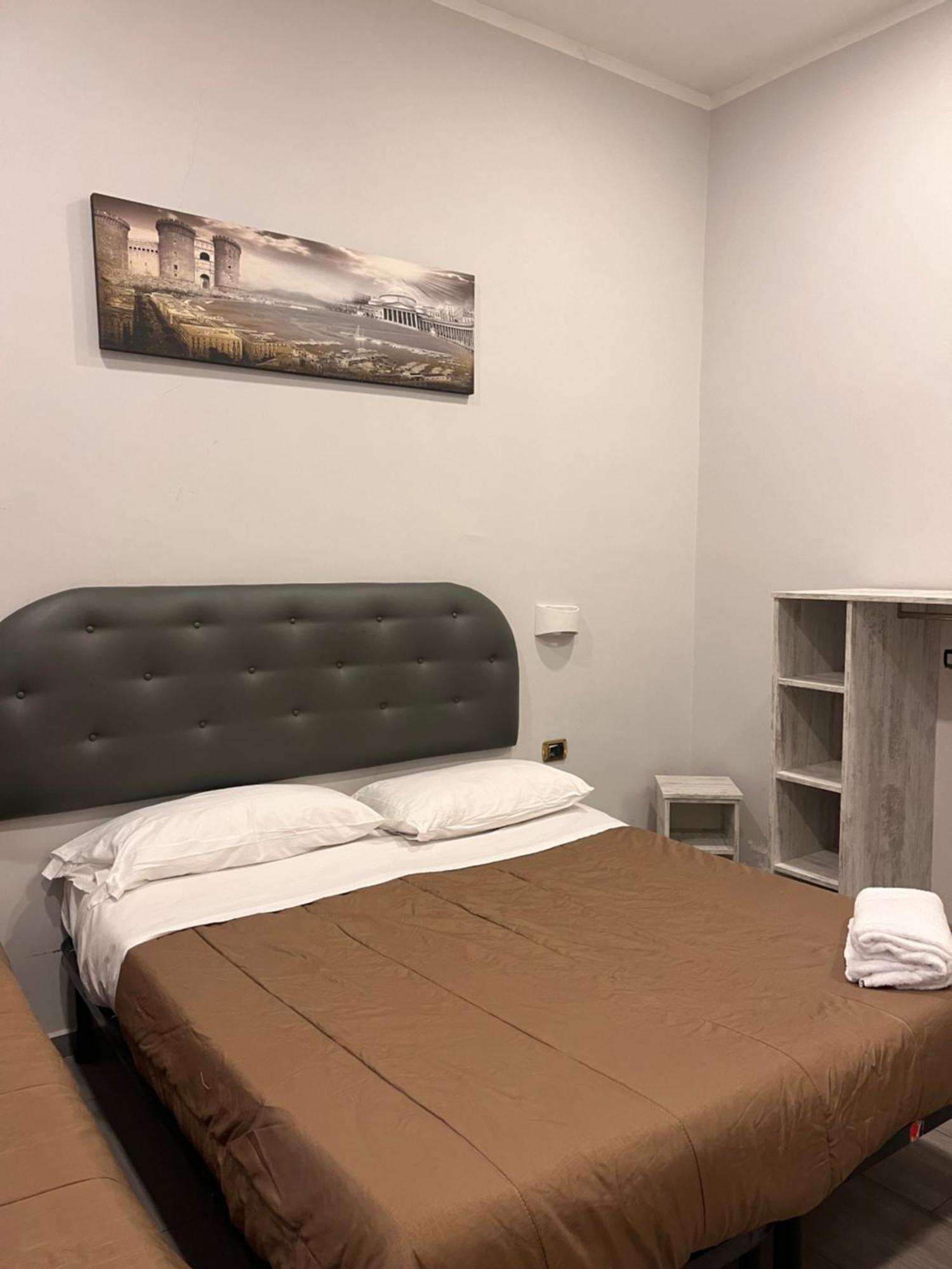 Oceania Hotels Napoli Buitenkant foto