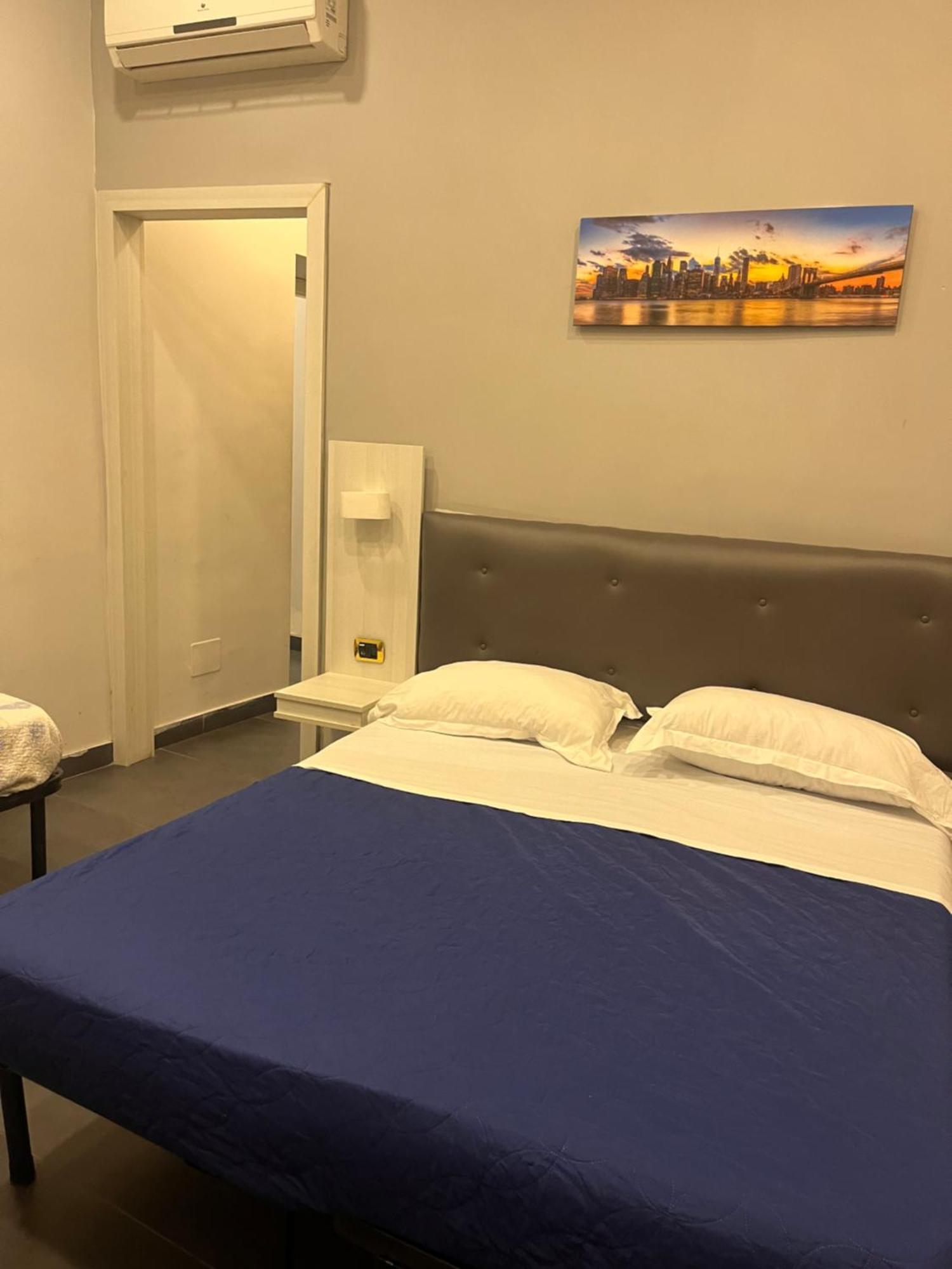 Oceania Hotels Napoli Buitenkant foto