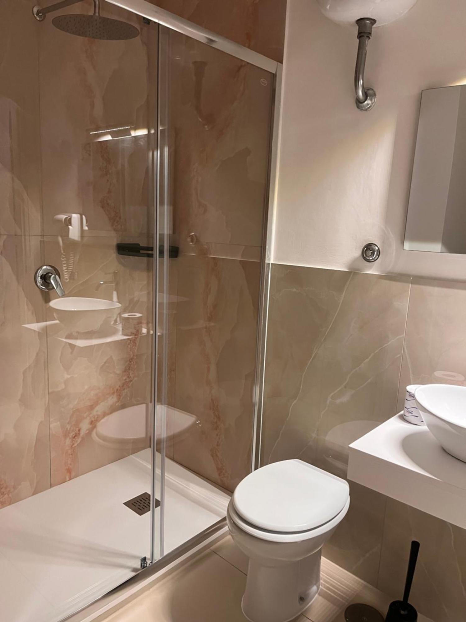 Oceania Hotels Napoli Buitenkant foto