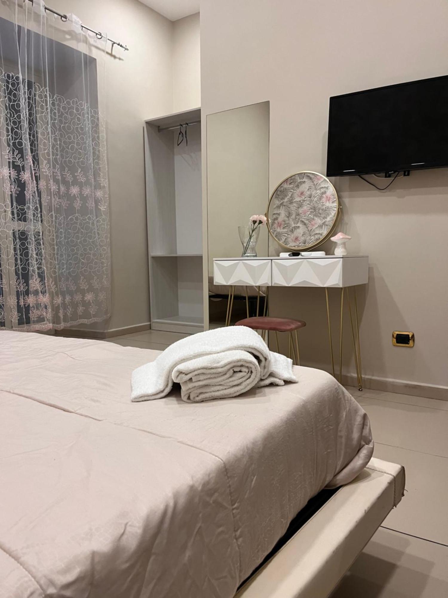 Oceania Hotels Napoli Buitenkant foto